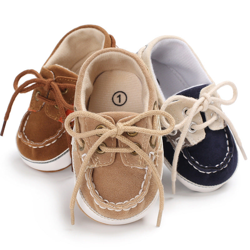 Soft-sole toddler shoes with breathable mesh upper and non-slip sole for early walkers